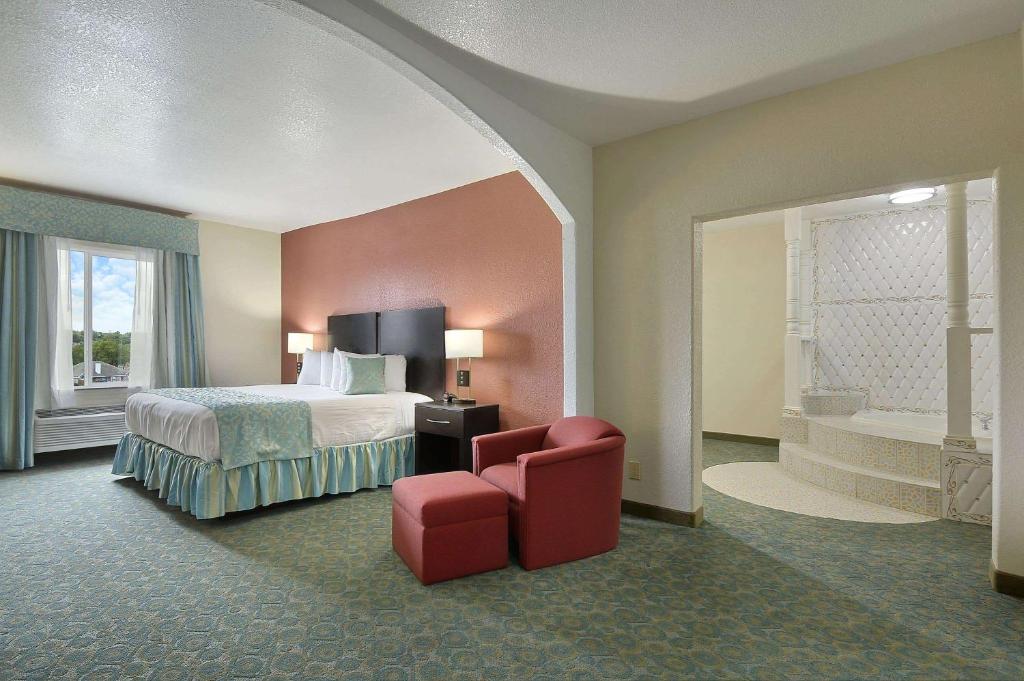 Ramada by Wyndham South Waco Main image 2